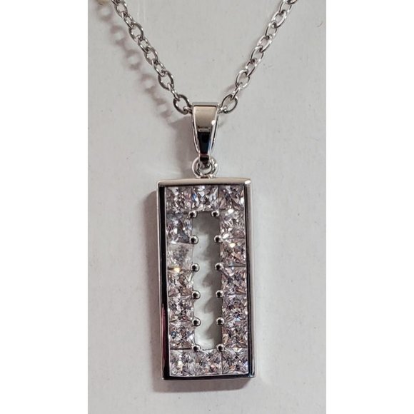 New!‎ Silver CZ Necklace - Picture 2 of 4